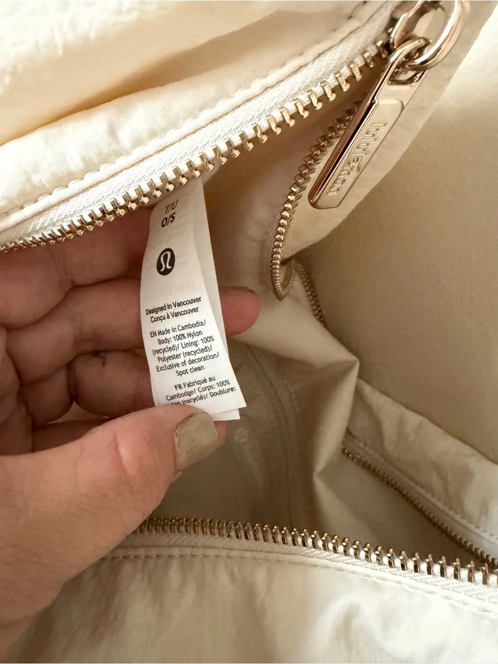Lululemon convertible ruched crossbody bag